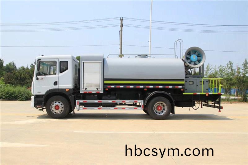 國(guo)六(liu)東風D9 10噸(dun)圓(yuan)鑵(guan)抑(yi)塵(chen)車