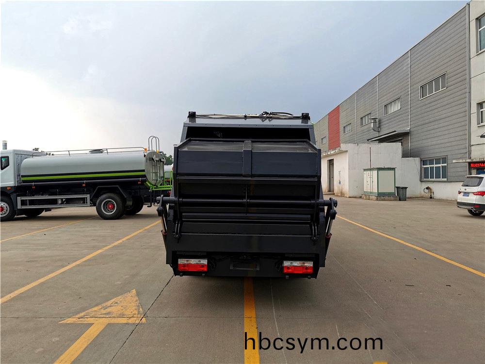 國六(liu)6立(li)方東風D6 壓縮(suo)垃(la)圾車(che)