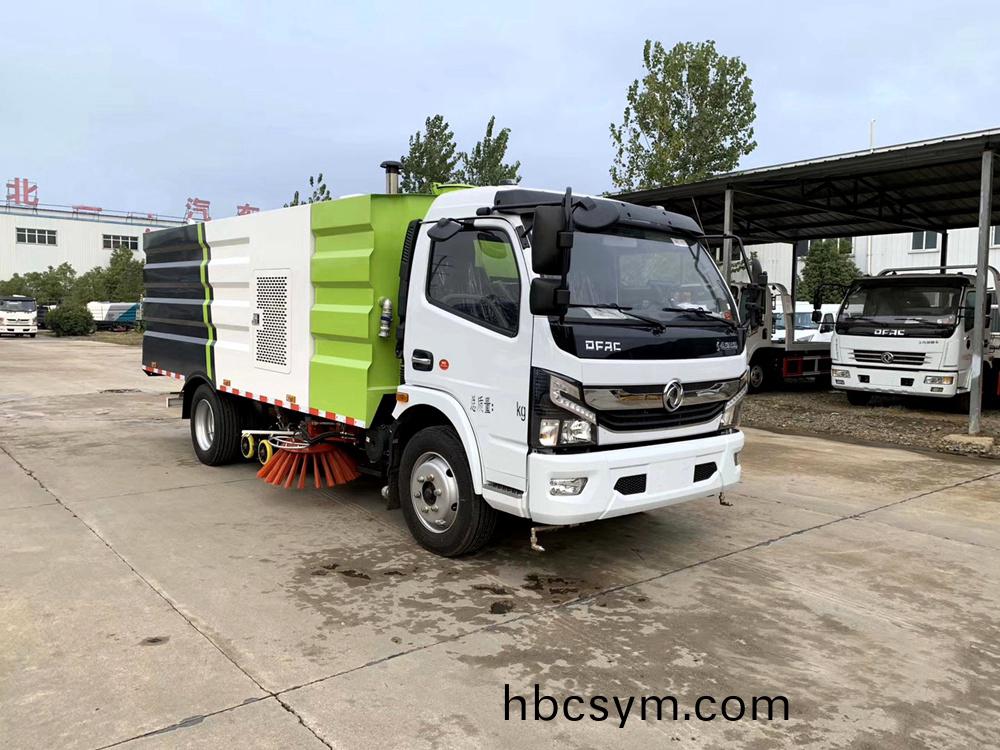 國六4方水 5方(fang)塵(chen)東(dong)風D7 洗(xi)掃(sao)車(che)