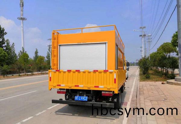 可迻(yi)動(dong)吸汚淨(jing)化設備